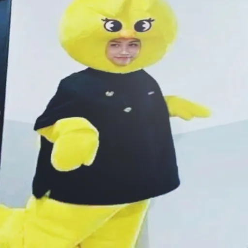 creator loulou_bakugo's avatar