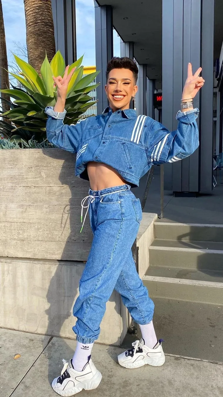 ai character: James Charles background
