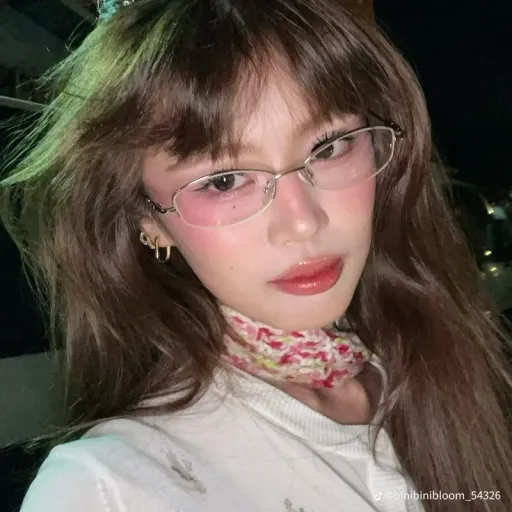 creator Mikhaloi 💮's avatar
