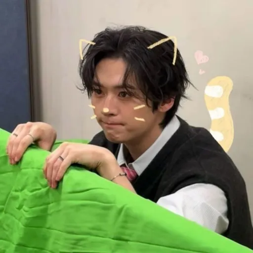 creator Stayindelulu's avatar