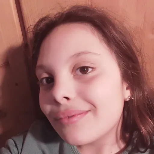 creator azzurra la boria's avatar