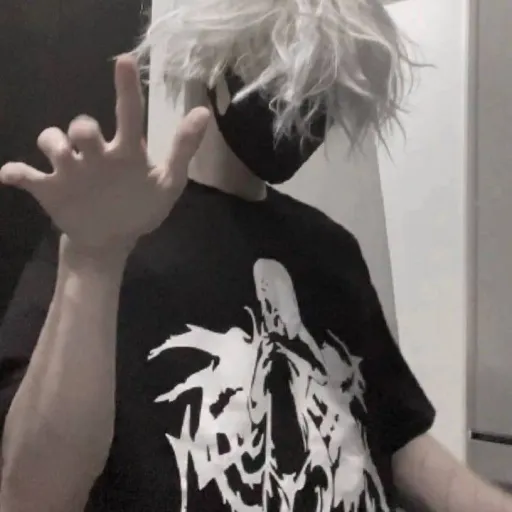creator ZZXXCCURSEDD's avatar