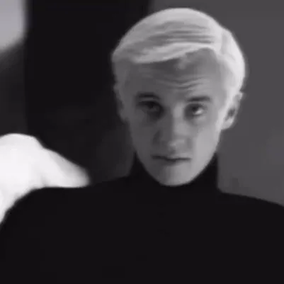 chat with ai character: Draco Malfoy