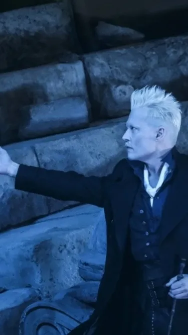 ai character: Grindelwald  background