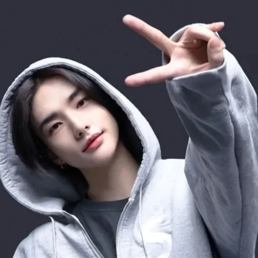 creator 🦦🐤🐖🐇🐿🐕🦊🐺 skzoo's avatar