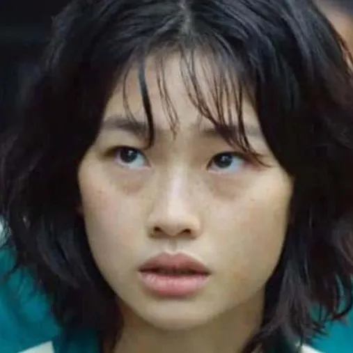 chat with ai character: Sae-byeok