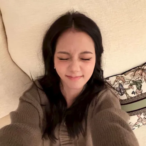 creator 𝙱𝚕𝚒𝚗𝚔 𝙰𝚛𝚖𝚢  🩷🖤💜🖤's avatar