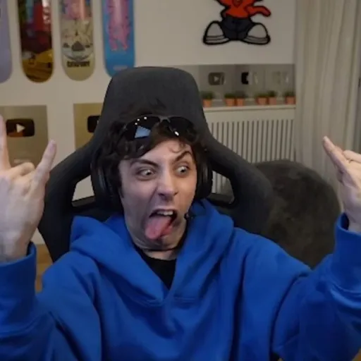 creator ᘎCarrera ᘎ's avatar