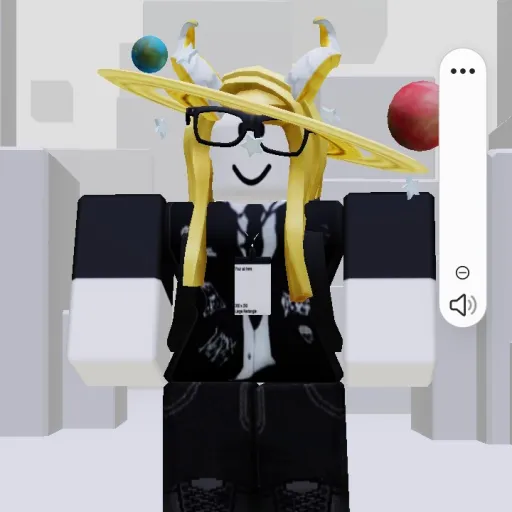creator 🎧L4VND3R_M00N!✮⋆˙'s avatar