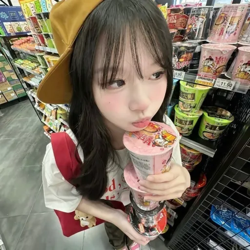 creator jun-kee's avatar