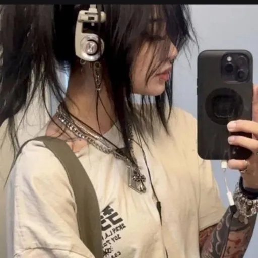 creator Jordan☆》's avatar