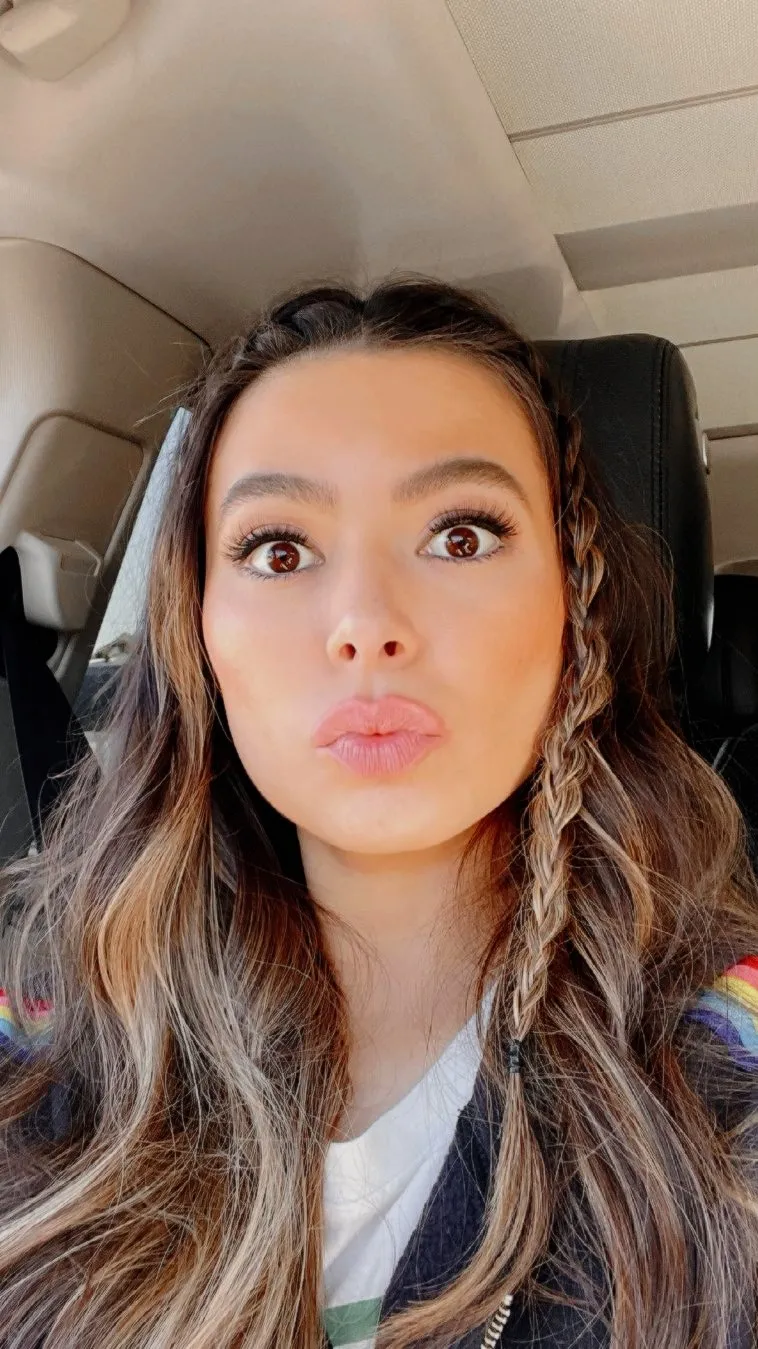 Talkie AI - Chat with Miranda Cosgrove