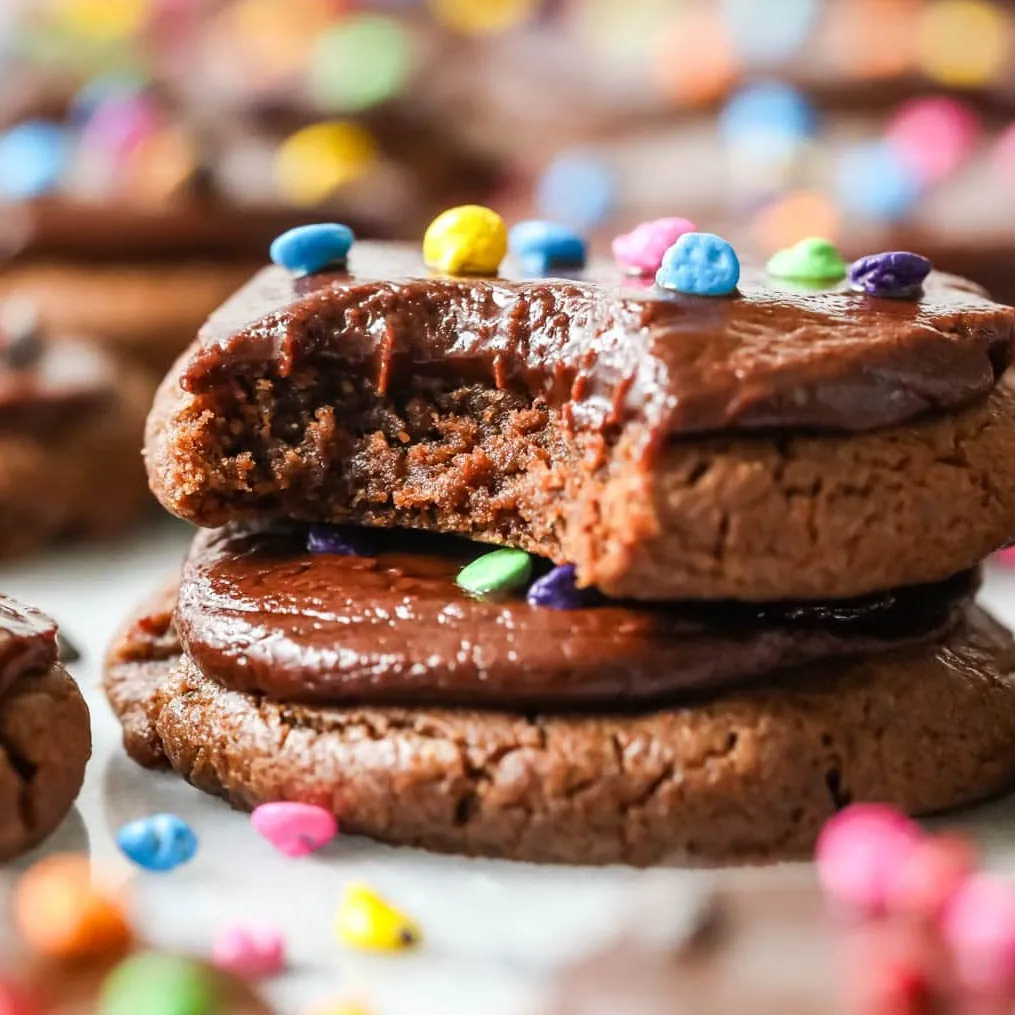 chat with ai character: DW baking!