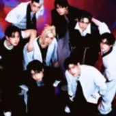 chat with ai character: stray kids