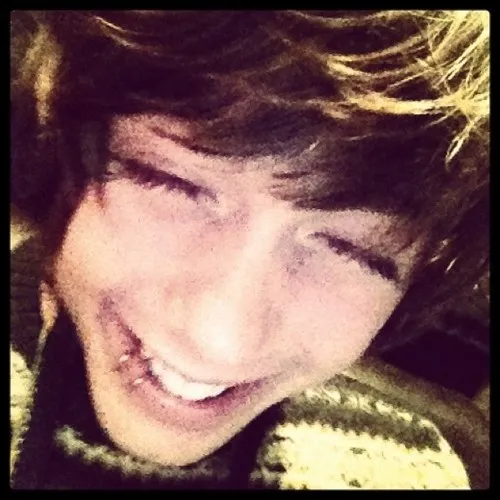 creator erenlovesmikasa:D's avatar