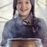 chat with ai character: la peor bruja