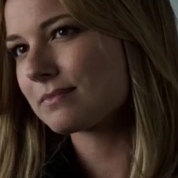 chat with ai character: Sharon Carter