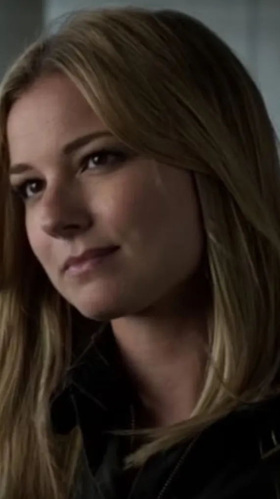 ai character: Sharon Carter background