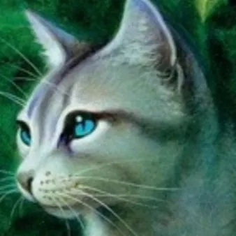 chat with ai character: IvyPool