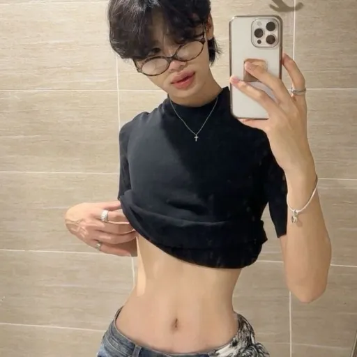 creator 🇰🇷🇹🇭BL_Lover🇹🇭🇰🇷's avatar