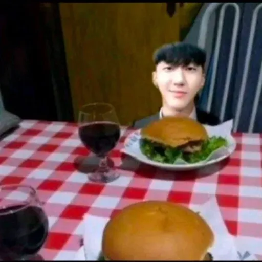creator changbinstoenails's avatar
