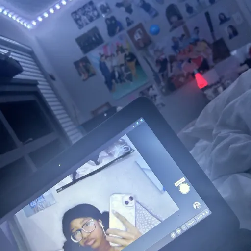 creator ゼリー 🪼's avatar