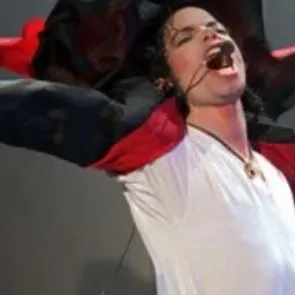 chat with ai character: Michael Jackson 