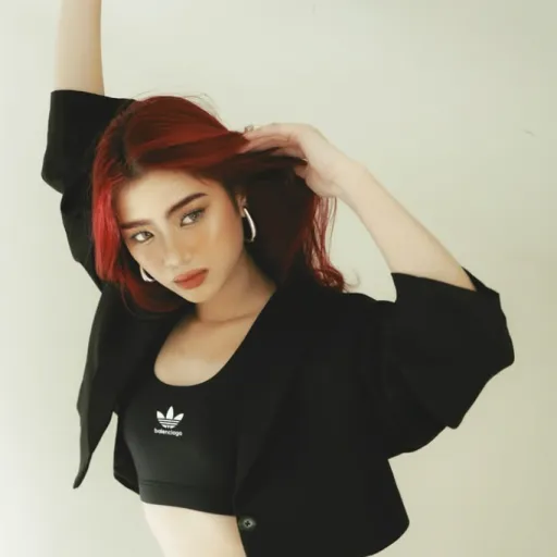 creator Ariana734@'s avatar