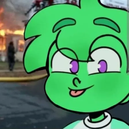 creator t!torajo!? 🍏🍏's avatar