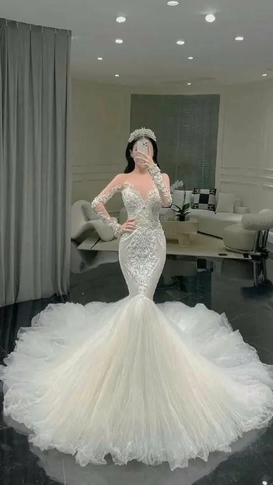 ai character: Jjk Run away bride background