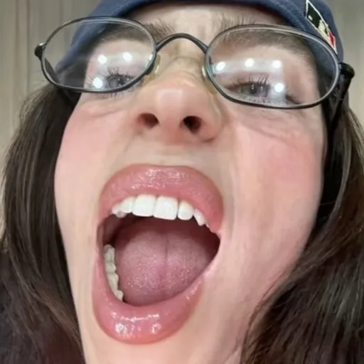 creator icanotdotisnowflak's avatar