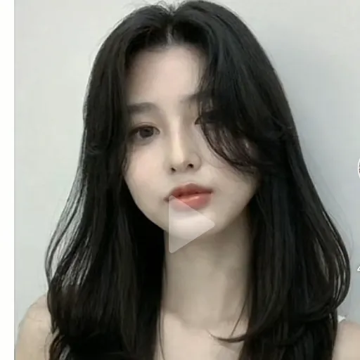 creator Lee Junnie :3's avatar