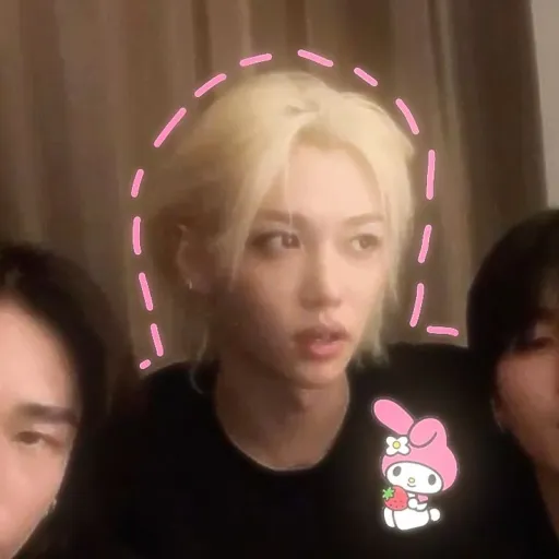 creator _~Felix's wifey~_'s avatar