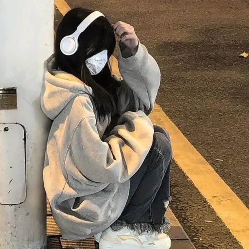 creator +*🎧~☆Nina★~🐥°•🤍's avatar