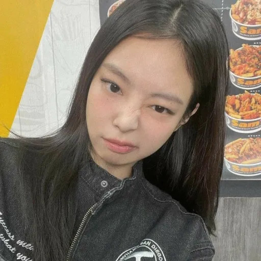 creator Jennieqw's avatar
