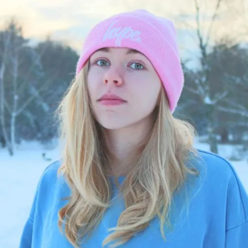 creator Kurenailove123's avatar