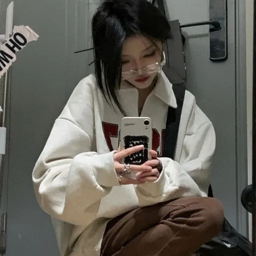 creator 황현진🥟🦦's avatar