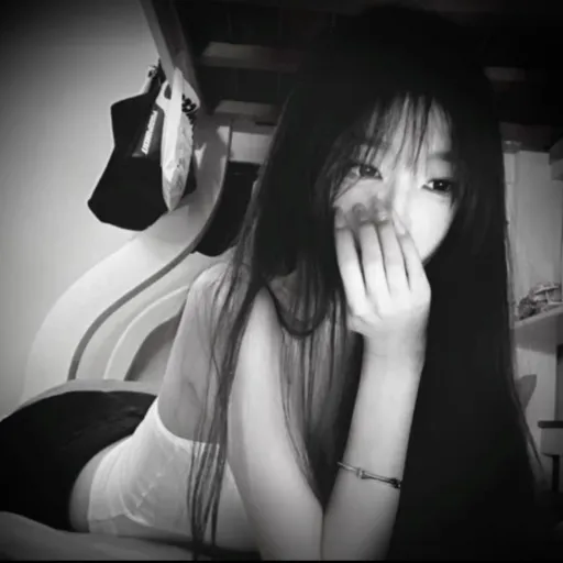 creator 愛|•Kaii🎸💭's avatar