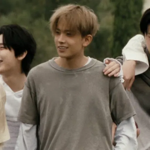 creator 「꙰𝘾𝙝𝙚𝙧𝙧𝙞𝙚𝙨 」꙰'s avatar