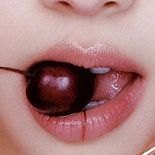 creator Nayeon★*•°~'s avatar