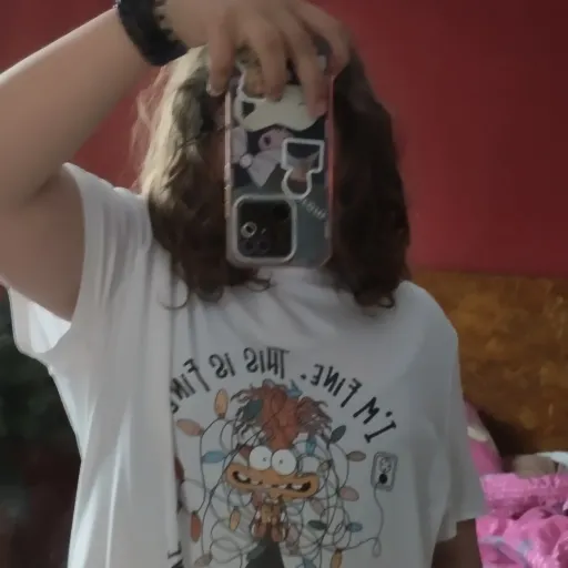 creator 🎧𝐷𝑜𝑛'𝑡 𝑏𝑜𝑡ℎ𝑒𝑟 me🎧's avatar
