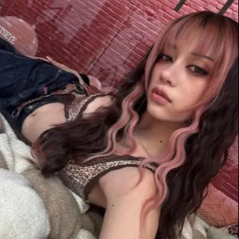 creator LilySlays1012's avatar