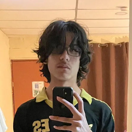 creator JeremYY21's avatar