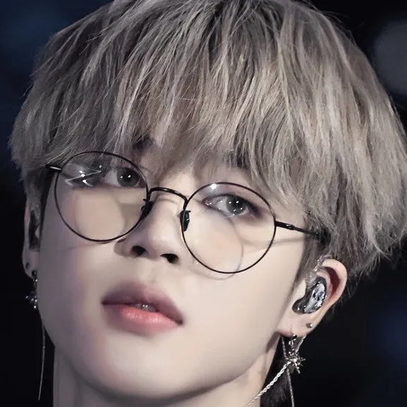 chat with ai character: Jimin