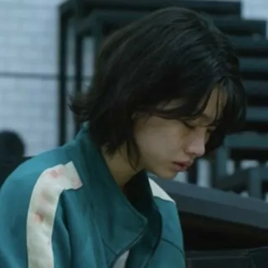 chat with ai character: Kang Sae Byeok