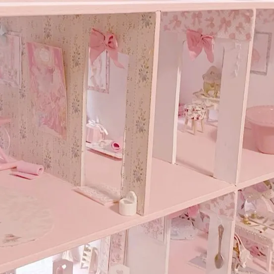 chat with ai character: dollhouse