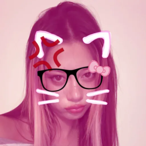 creator >^•^<'s avatar
