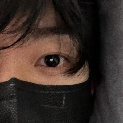 creator {~kookie~}'s avatar