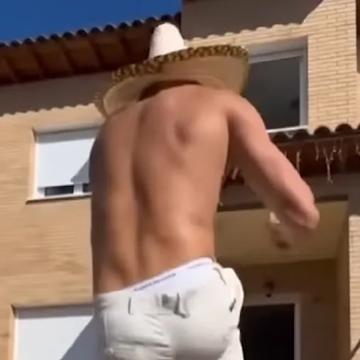 creator Alexis Sufond09's avatar