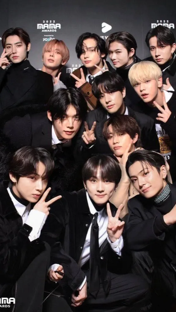 ai character: K-Pop: School  background